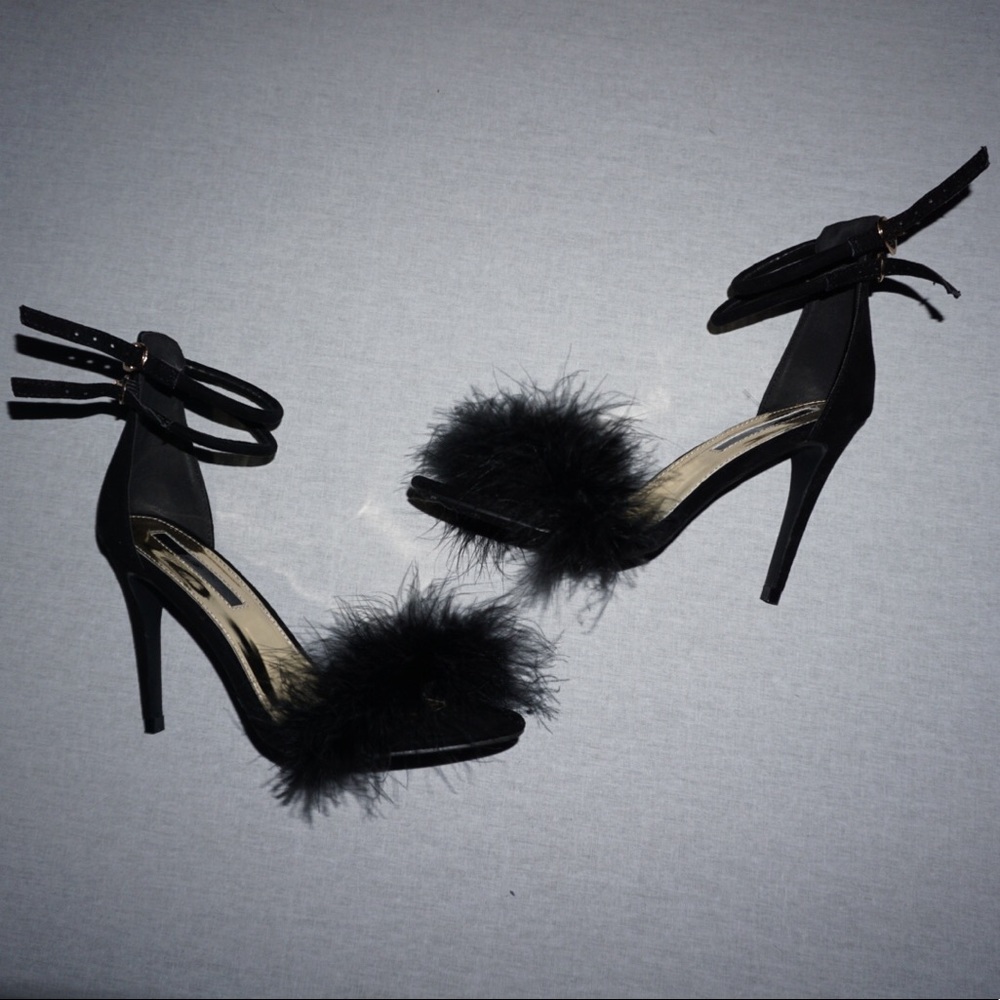 Black Feather Heels